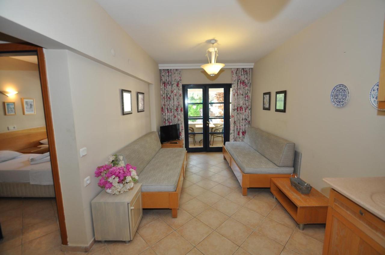 Sun Blue Apart Hotel İçmeler Dış mekan fotoğraf