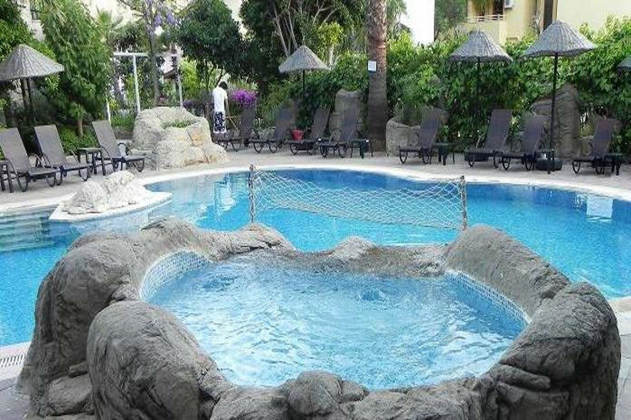 Sun Blue Apart Hotel İçmeler Dış mekan fotoğraf
